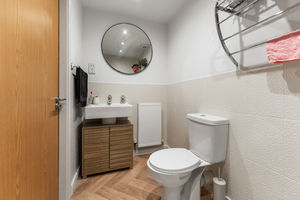 Photo 25- click for photo gallery